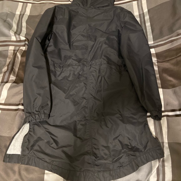 H&M trench coat - Picture 2 of 2